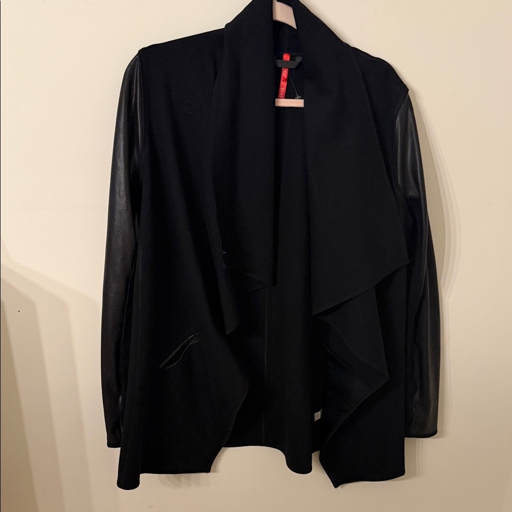 SPANX Drape Front Convertible Jacket in Black size L - Picture 7 of 9